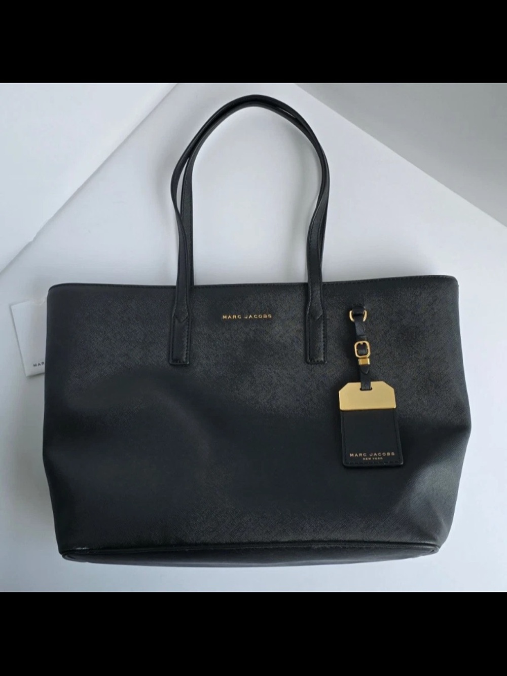 Authentic Marc Jacobs luggage tag tote bag